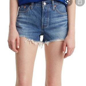 Levi’s shorts